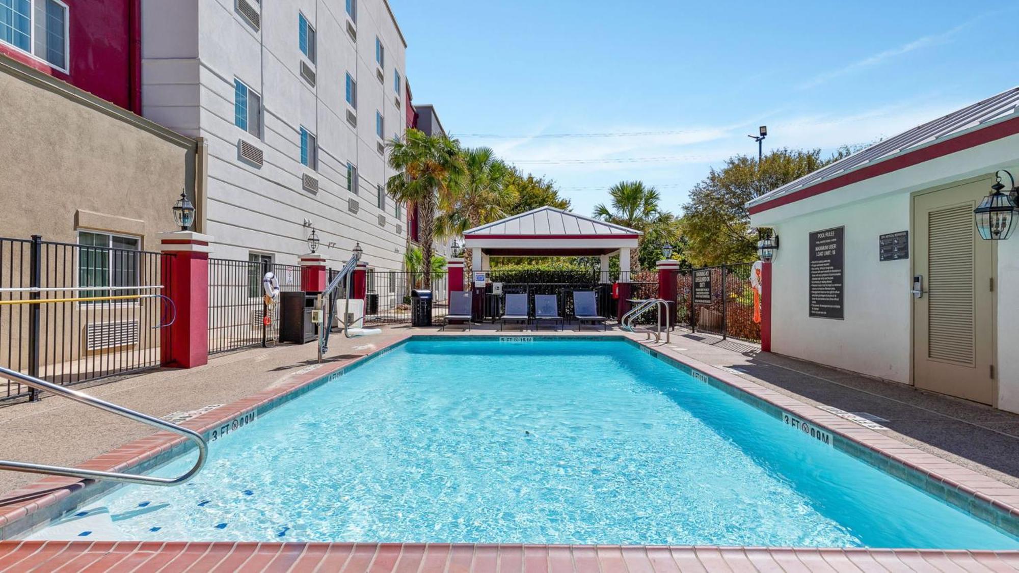 Candlewood Suites San Antonio Downtown By Ihg Εξωτερικό φωτογραφία